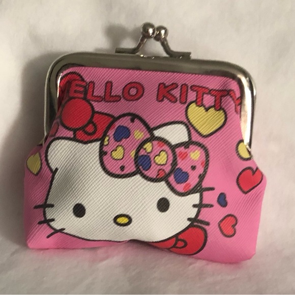 Hello Kitty coin purse Hello Kitty hearts graphics pink.4”X3-1/2” - Picture 2 of 4